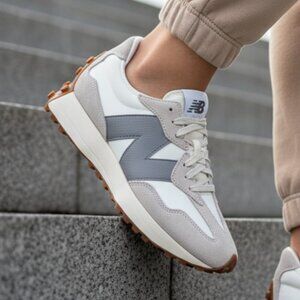 NEW BALANCE 327 Sneakers Shoes Women 9.5 / Men 8 Moonbeam White Grey Leather 🌟